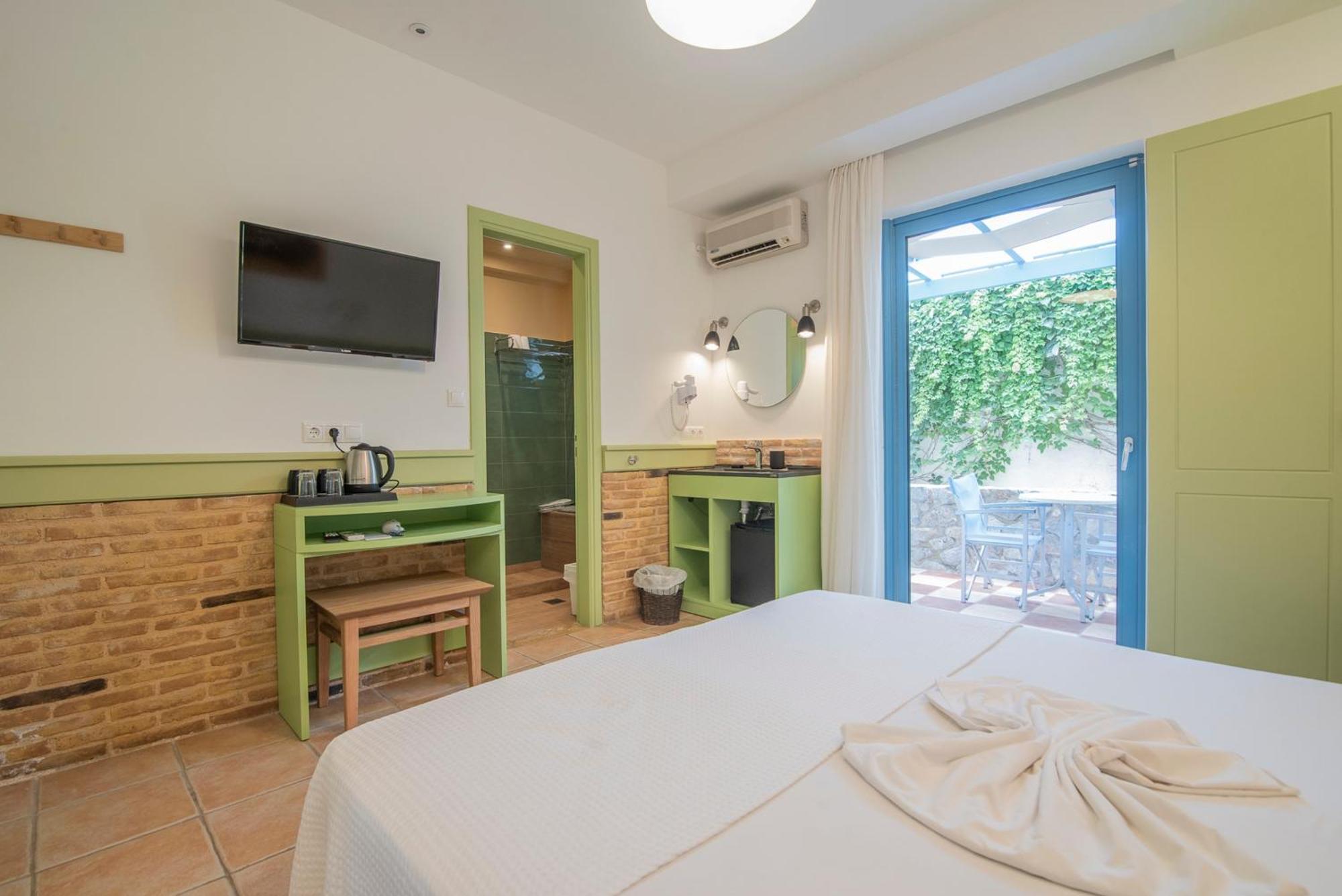 Saronis Hotel Agistri - Adults Only Skála 外观 照片