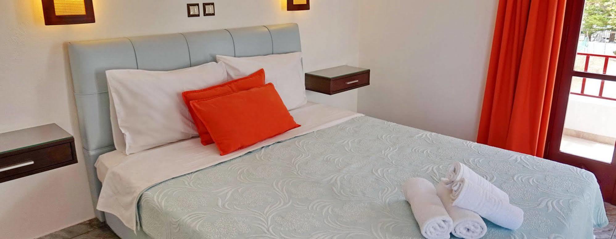 Saronis Hotel Agistri - Adults Only Skála 外观 照片